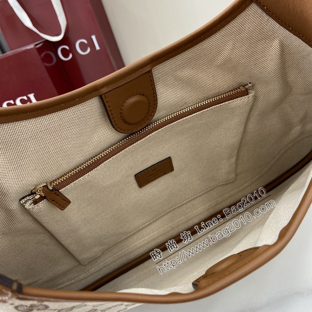 Gucci專櫃古馳最新款Body雙鎖扣肩背包 jh2932型號：834981